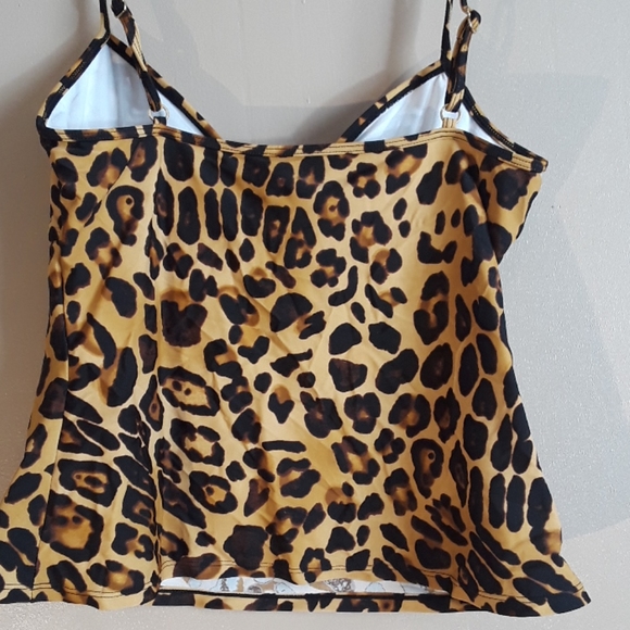 ❤2 for $20 SALE Chaps swim top size 12 - Picture 4 of 6